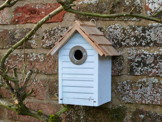 Gardman Beach Hut Nest Box - Blue FSC - Clearance
