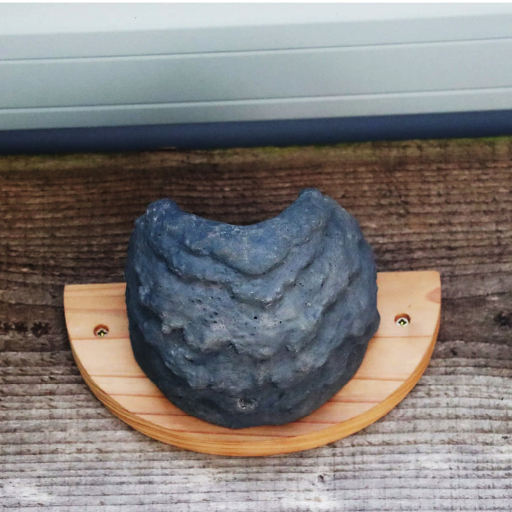 ildlife World ceramic house martin nesting bowl mounted on FSC timber board – front view.