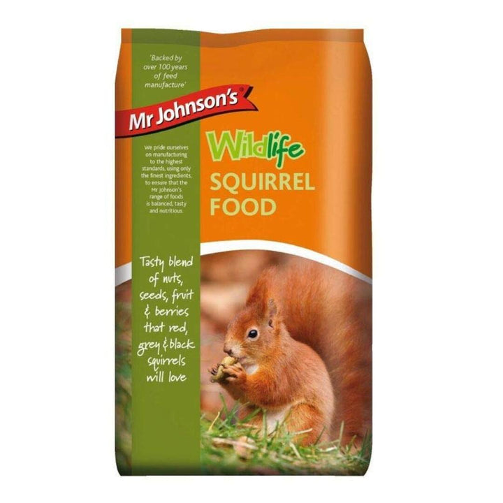 Mr Johnsons Wildlife Squirrel Food 900g bag for wild garden squirrels